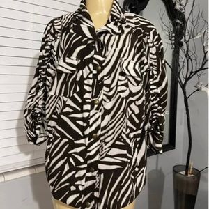 CHICO’S shirt for women 
size 3X